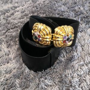 JUDITH LEIBER | Black Karung Belt With Gold Buckle